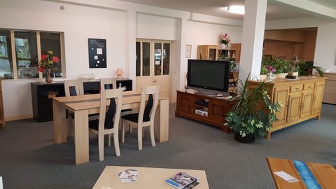 magasin-show-room-meubles-roux